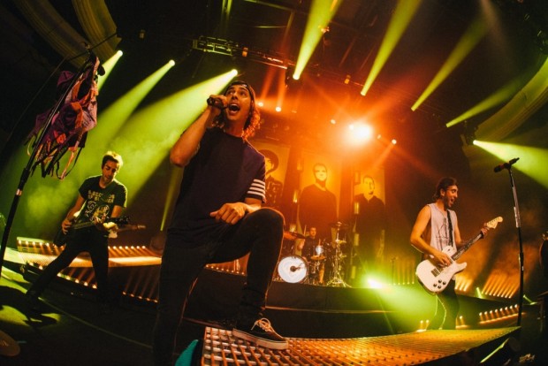 Pierce The Veil Unleash New Track The Divine Zero Tealcheese